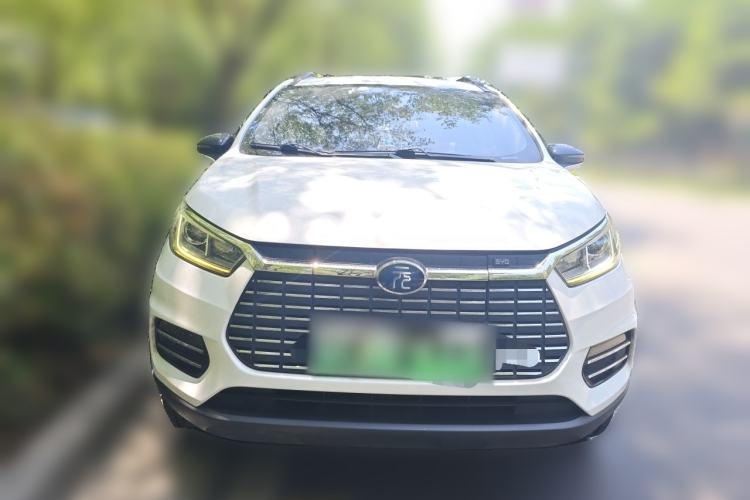 Used BYD Yuan New Energy 2018 EV360 Smart Connect Cool Edition Front