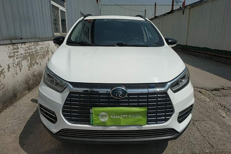 Used BYD Yuan New Energy 2018 EV360 Smart Connect Cool Edition Front