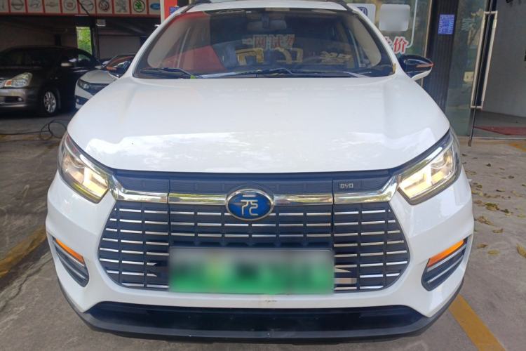 Used BYD Yuan New Energy 2018 EV360 Smart Connect Cool Edition Front