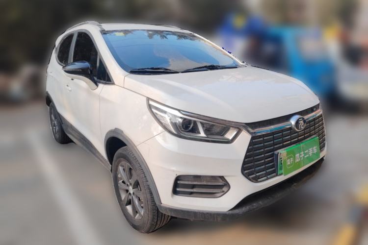 Used BYD Yuan New Energy 2018 EV360 Smart Connect Cool Edition Front Right 45 Deg