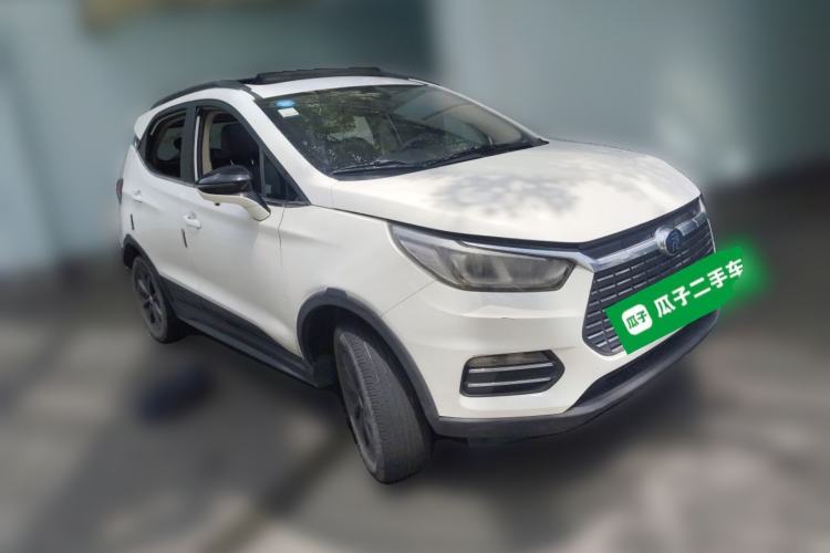 Used BYD Yuan New Energy 2018 EV360 Smart Connect Cool Edition Front Right 45 Deg