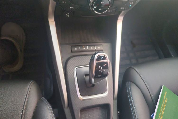 Used BYD Yuan New Energy 2018 EV360 Smart Connected Cool Model Gear Lever