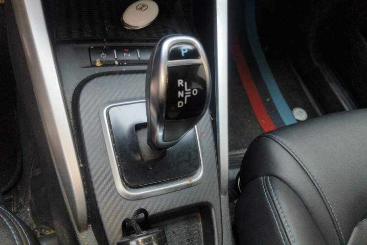 Used BYD Yuan New Energy 2018 EV360 Smart Connect Cool Edition Gear Lever