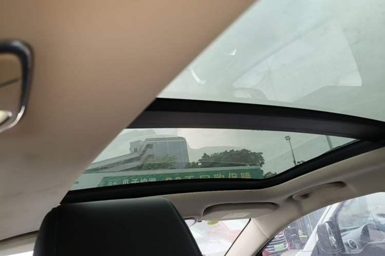 Used BYD Yuan New Energy 2018 EV360 Smart Connect Cool Edition Headliner
