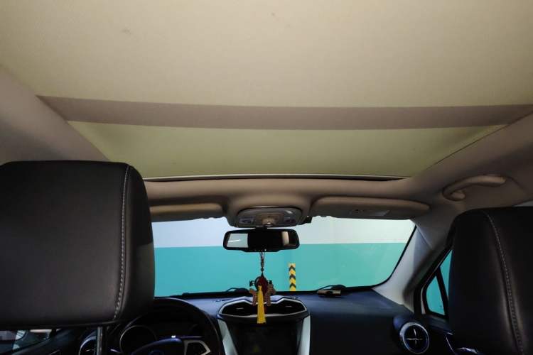 Used BYD Yuan New Energy 2018 EV360 Smart Connected Cool Model Headliner