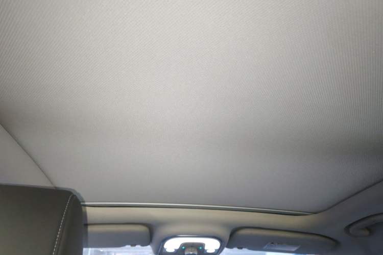 Used BYD Yuan New Energy 2018 EV360 Smart Connected Cool Model Headliner