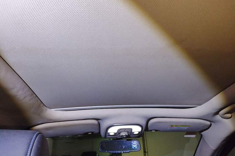 Used BYD Yuan New Energy 2018 EV360 Smart Connected Cool Model Headliner