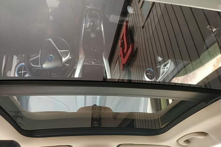 Used BYD Yuan New Energy 2018 EV360 Smart Connect Cool Edition Headliner