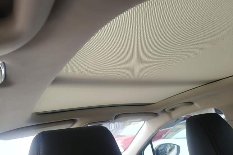 Used BYD Yuan New Energy 2018 EV360 Smart Connect Cool Edition Headliner