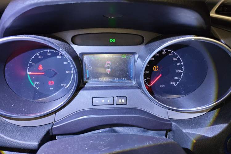 Used BYD Yuan New Energy 2018 EV360 Smart Connect Cool Edition Instrument Cluster