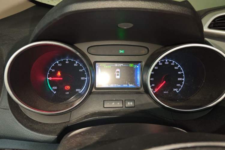 Used BYD Yuan New Energy 2018 EV360 Smart Connect Cool Edition Instrument Cluster