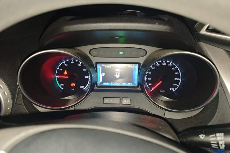 Used BYD Yuan New Energy 2018 EV360 Smart Connect Cool Edition Instrument Cluster
