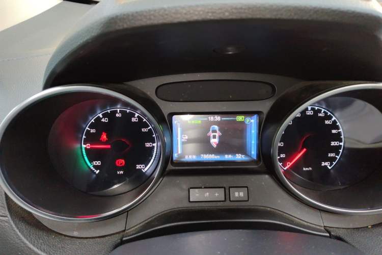 Used BYD Yuan New Energy 2018 EV360 Smart Connect Cool Edition Instrument Cluster