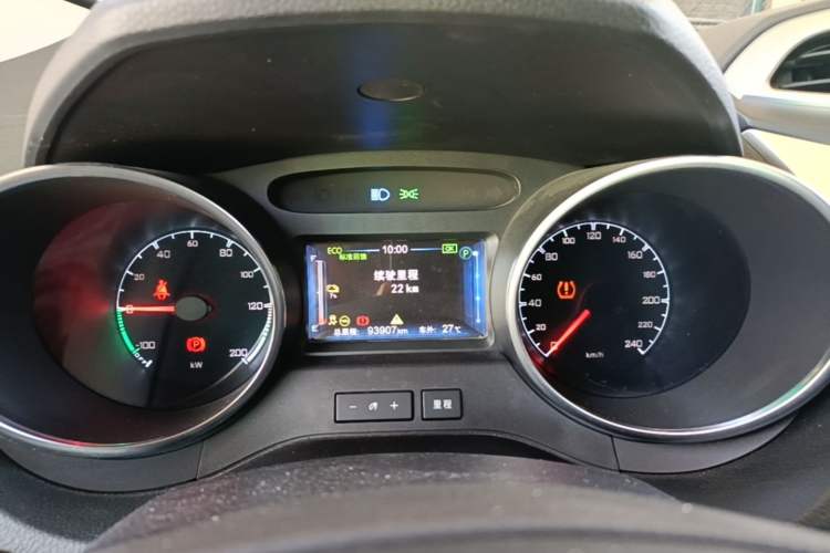 Used BYD Yuan New Energy 2018 EV360 Smart Connected Cool Model Instrument Cluster