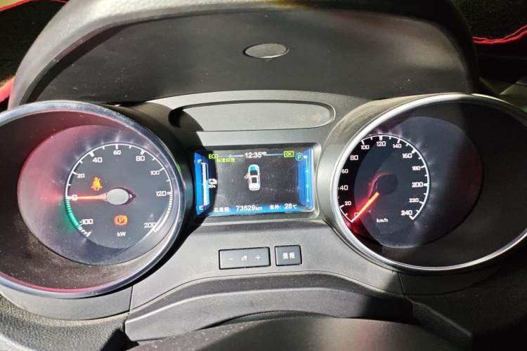 Used BYD Yuan New Energy 2018 EV360 Smart Connect Cool Edition Instrument Cluster