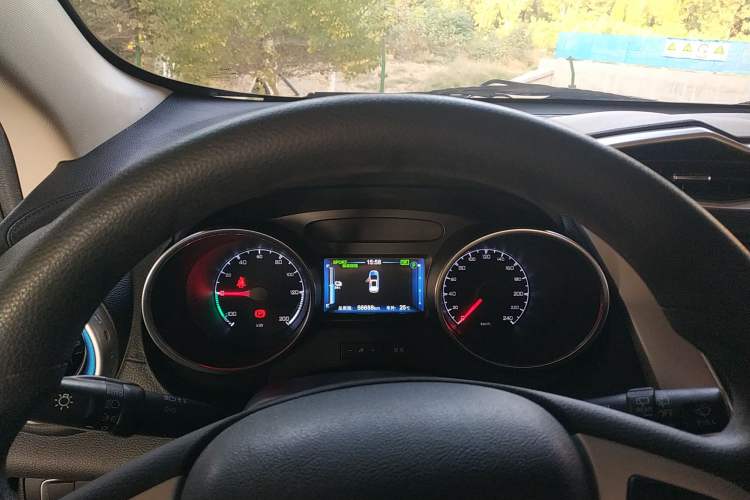 Used BYD Yuan New Energy 2018 EV360 Smart Connect Cool Edition Instrument Cluster