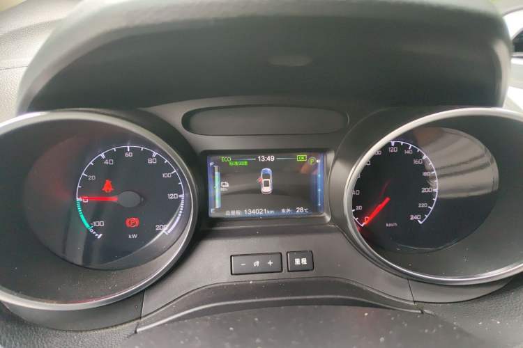 Used BYD Yuan New Energy 2018 EV360 Smart Connect Cool Edition Instrument Cluster