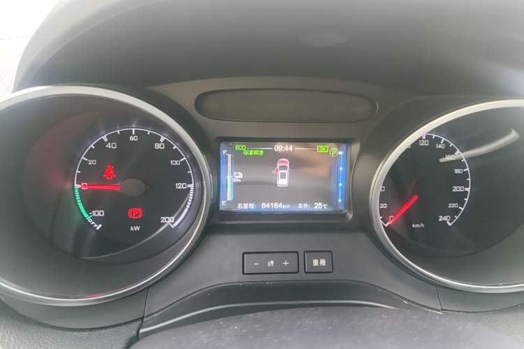 Used BYD Yuan New Energy 2018 EV360 Smart Connect Cool Edition Instrument Cluster