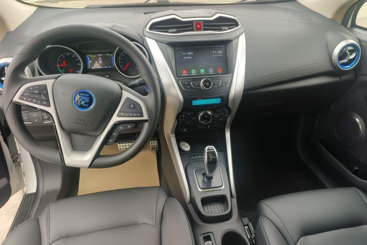 Used BYD Yuan New Energy 2018 EV360 Smart Connect Cool Edition Interior 3