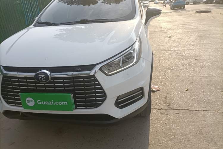 Used BYD Yuan New Energy 2018 EV360 Smart Connect Cool Edition Left Front Headlight