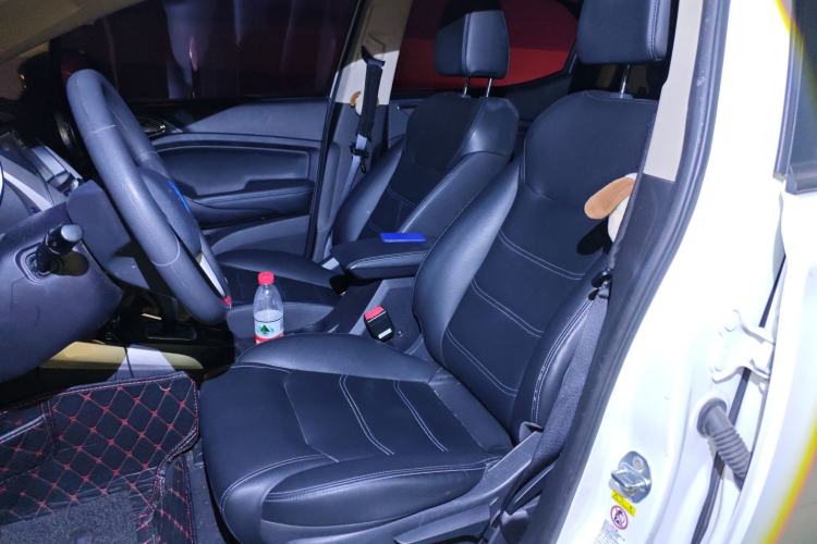 Used BYD Yuan New Energy 2018 EV360 Smart Connect Cool Edition Left Front Seat