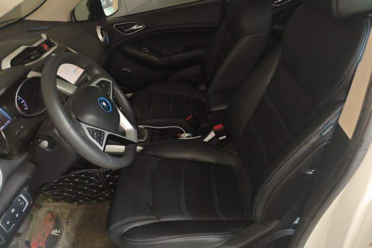 Used BYD Yuan New Energy 2018 EV360 Smart Connect Cool Edition Left Front Seat