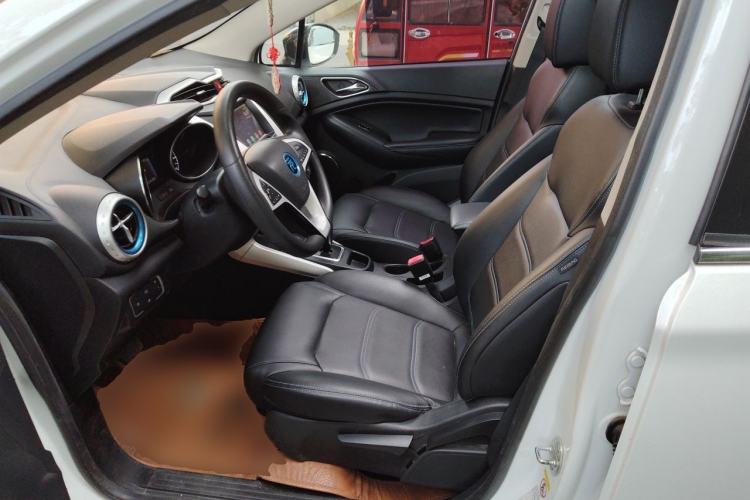 Used BYD Yuan New Energy 2018 EV360 Smart Connect Cool Edition Left Front Seat