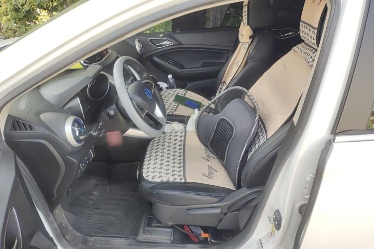Used BYD Yuan New Energy 2018 EV360 Smart Connect Cool Edition Left Front Seat