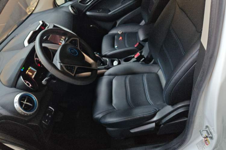 Used BYD Yuan New Energy 2018 EV360 Smart Connect Cool Edition Left Front Seat