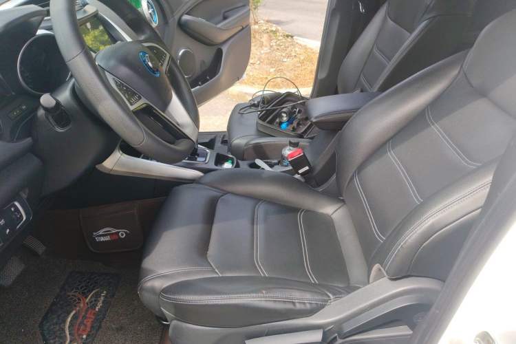 Used BYD Yuan New Energy 2018 EV360 Smart Connect Cool Edition Left Front Seat