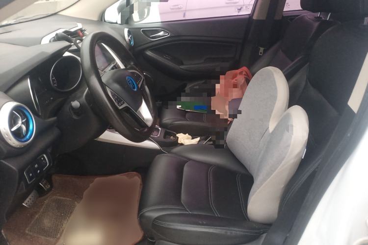 Used BYD Yuan New Energy 2018 EV360 Smart Connect Cool Edition Left Front Seat