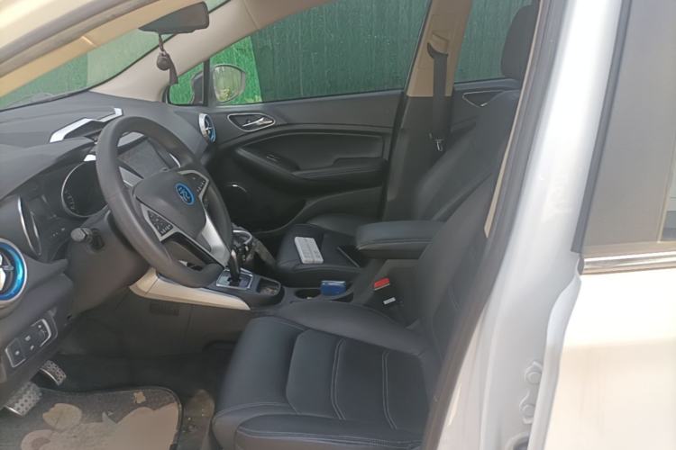 Used BYD Yuan New Energy 2018 EV360 Smart Connect Cool Edition Left Front Seat