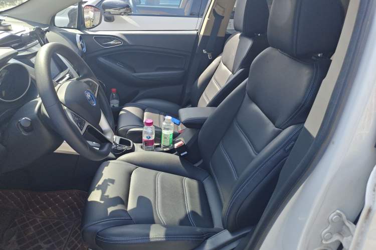 Used BYD Yuan New Energy 2018 EV360 Smart Connect Cool Edition Left Front Seat