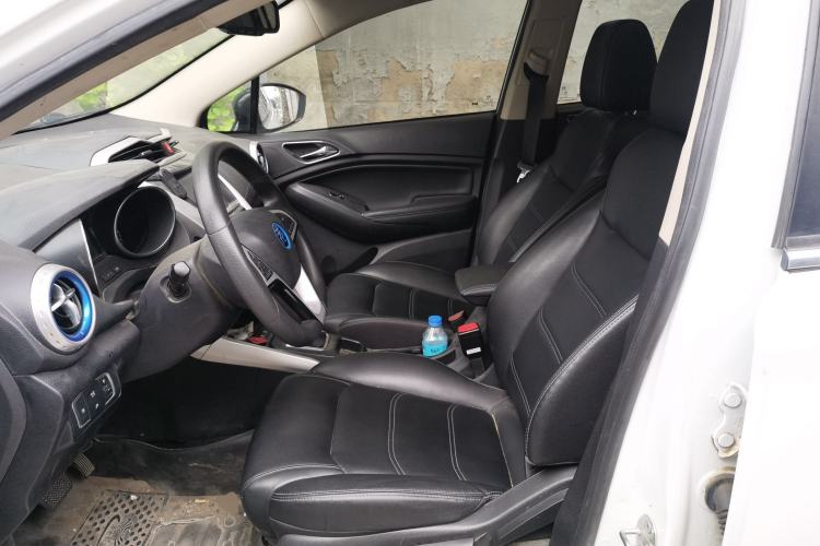 Used BYD Yuan New Energy 2018 EV360 Smart Connect Cool Edition Left Front Seat