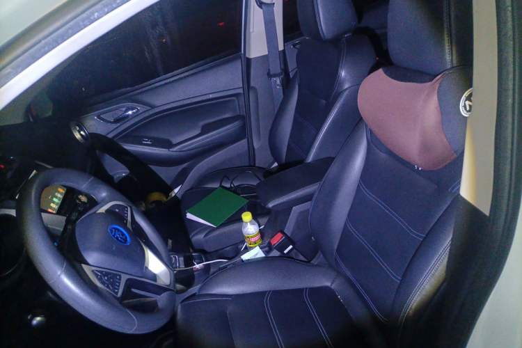 Used BYD Yuan New Energy 2018 EV360 Smart Connect Cool Edition Left Front Seat