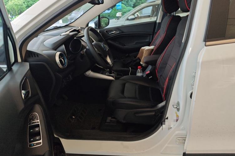 Used BYD Yuan New Energy 2018 EV360 Smart Connect Cool Edition Left Front Seat