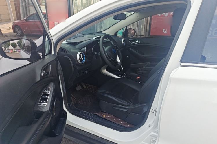 Used BYD Yuan New Energy 2018 EV360 Smart Connect Cool Edition Left Front Seat