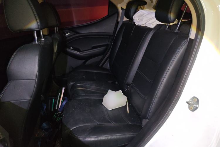 Used BYD Yuan New Energy 2018 EV360 Smart Connect Cool Edition Left Rear Seat