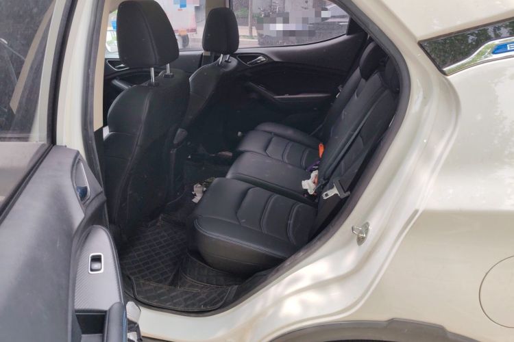 Used BYD Yuan New Energy 2018 EV360 Smart Connected Cool Model Left Rear Seat