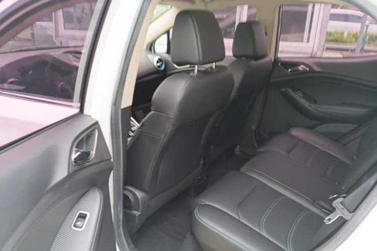 Used BYD Yuan New Energy 2018 EV360 Smart Connect Cool Edition Left Rear Seat