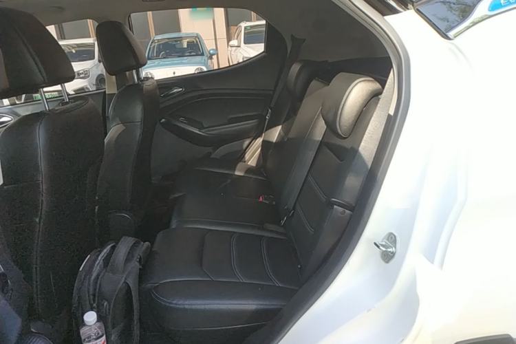 Used BYD Yuan New Energy 2018 EV360 Smart Connected Cool Model Left Rear Seat
