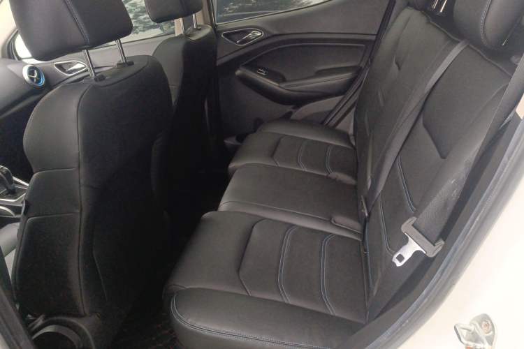 Used BYD Yuan New Energy 2018 EV360 Smart Connect Cool Edition Left Rear Seat