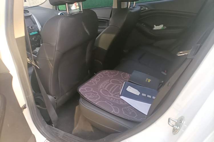 Used BYD Yuan New Energy 2018 EV360 Smart Connect Cool Edition Left Rear Seat