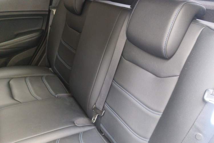 Used BYD Yuan New Energy 2018 EV360 Smart Connect Cool Edition Left Rear Seat