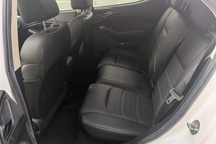 Used BYD Yuan New Energy 2018 EV360 Smart Connect Cool Edition Left Rear Seat
