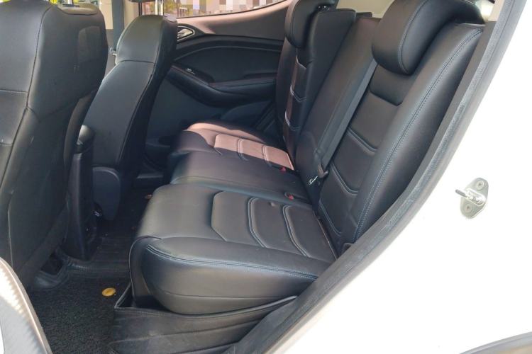 Used BYD Yuan New Energy 2018 EV360 Smart Connect Cool Edition Left Rear Seat