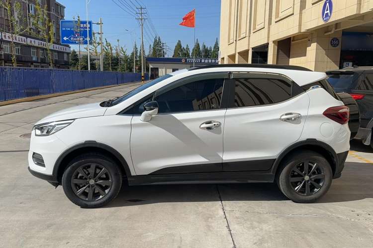 Used BYD Yuan New Energy 2018 EV360 Smart Connect Cool Edition Left Side