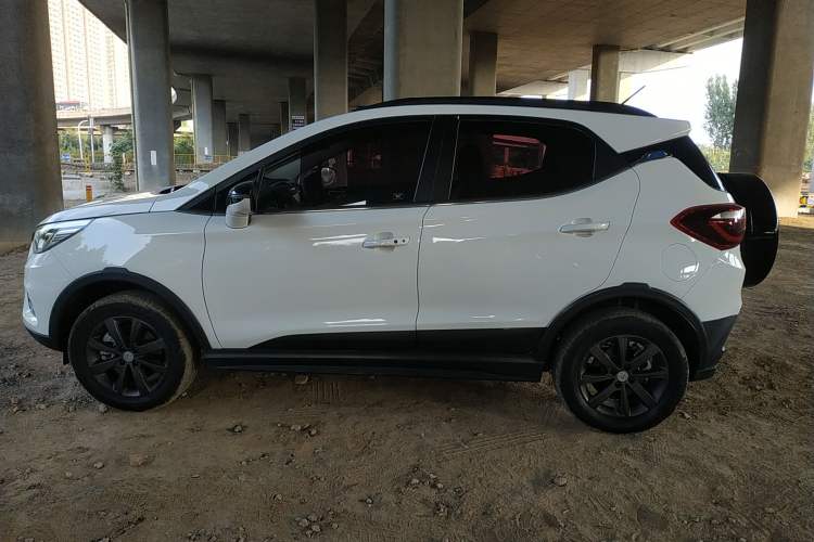 Used BYD Yuan New Energy 2018 EV360 Smart Connect Cool Edition Left Side