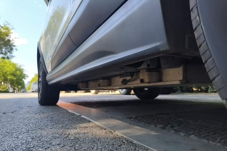 Used BYD Yuan New Energy 2018 EV360 Smart Connect Cool Edition Left Side Sill