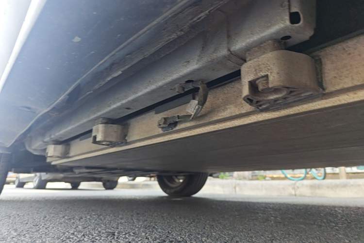 Used BYD Yuan New Energy 2018 EV360 Smart Connect Cool Edition Left Side Sill